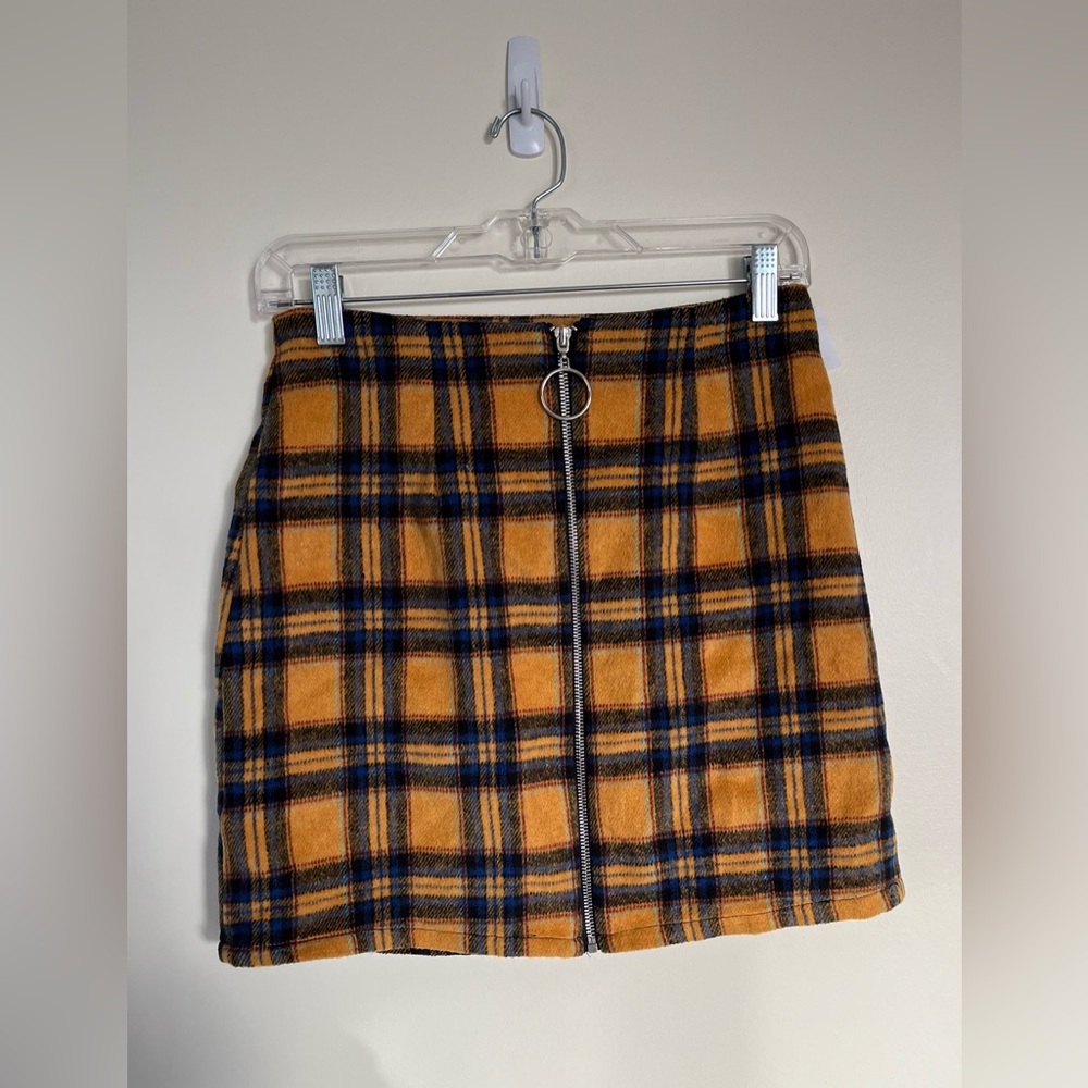 Women’s Active USA gold/blue plaid mini skirt lined front zipper preppy size S